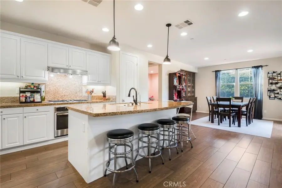 885 E Manresa, Azusa, CA 91702 - #3