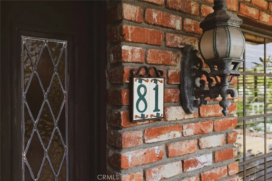 81 W Montecito Avenue, Sierra Madre, CA 91024 - #3