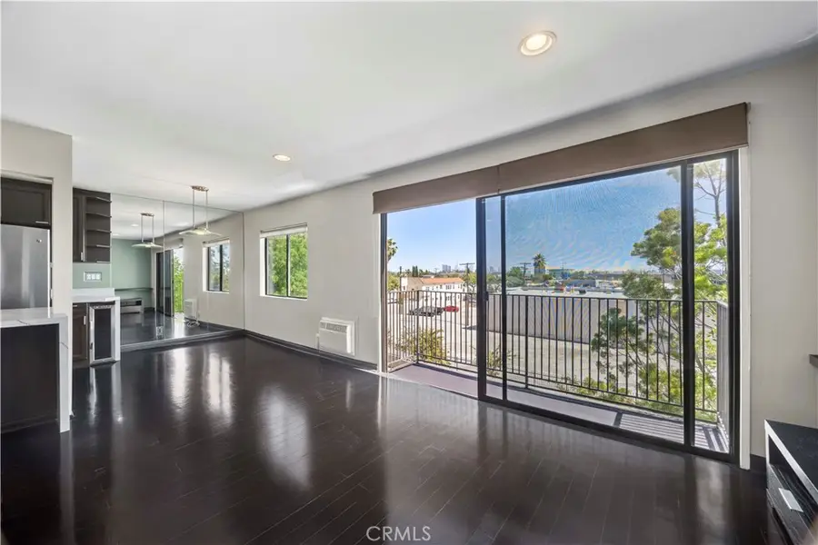 1930 N Vermont #302, Los Angeles, CA 90027 - #2