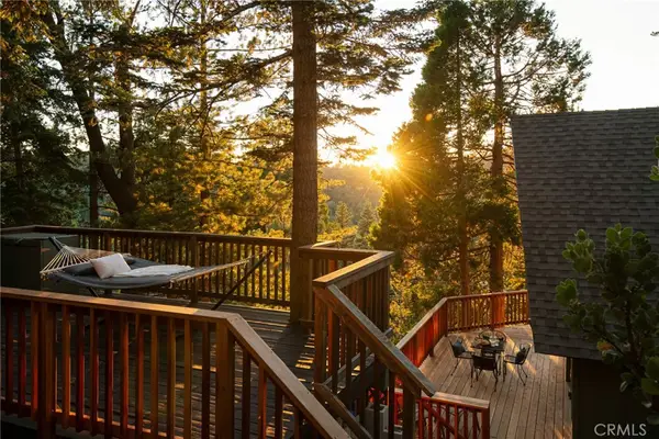 459 Pioneer, Lake Arrowhead, CA 92352