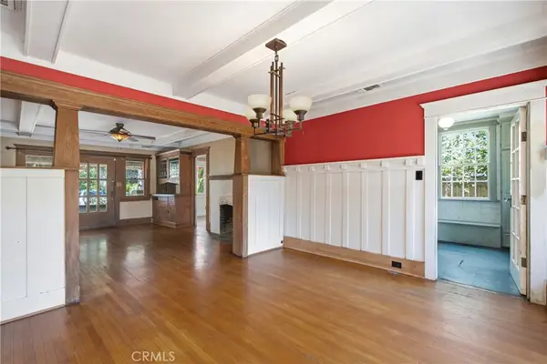 1044 N Hudson Avenue, Pasadena, CA 91104