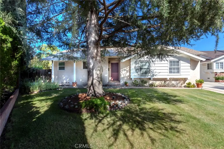 9433 Geyser Avenue, Northridge, CA 91324 - #2