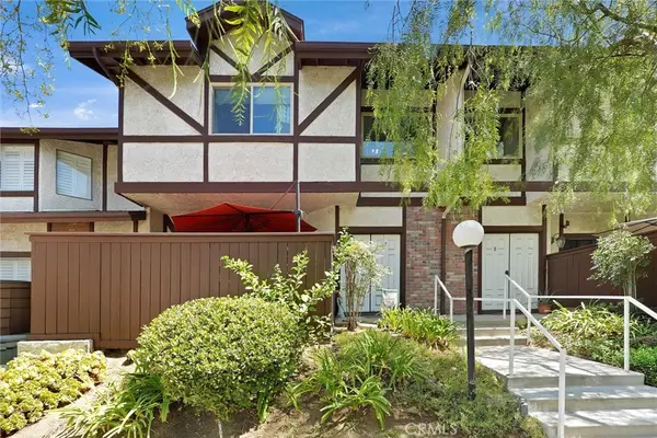 10480 Sunland Boulevard #7, Sunland, CA 91040