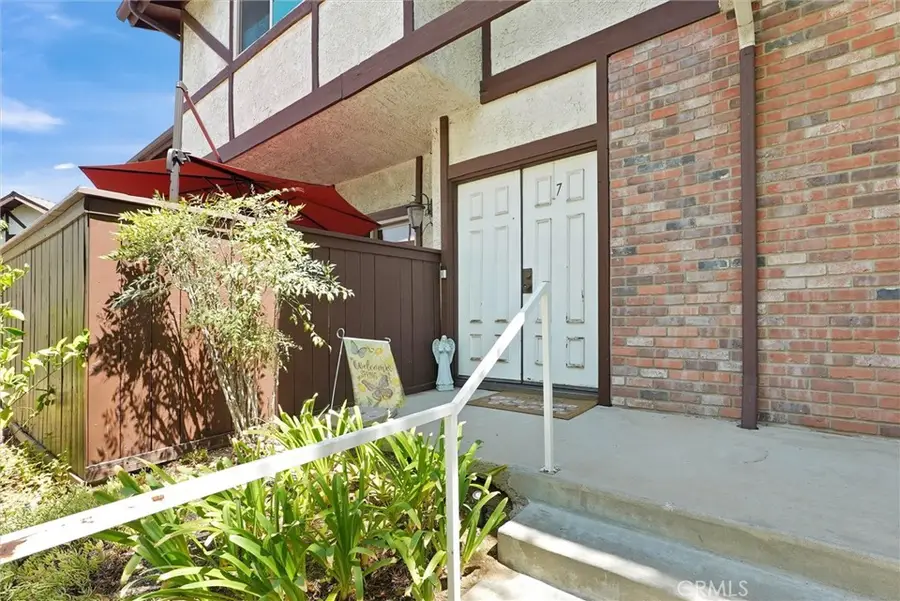 10480 Sunland Boulevard #7, Sunland, CA 91040 - #3