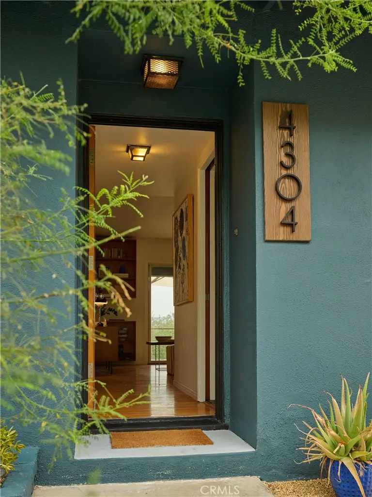 4304 Caledonia, Los Angeles, CA 90065 - #2