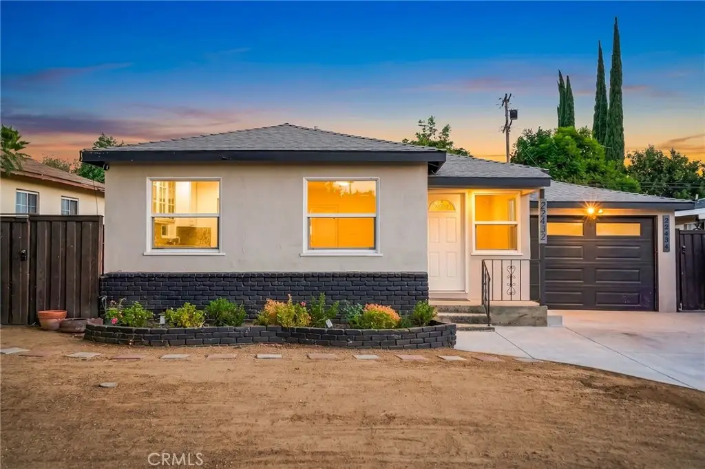 22432 Berdon Street, Woodland Hills, CA 91367 - #1