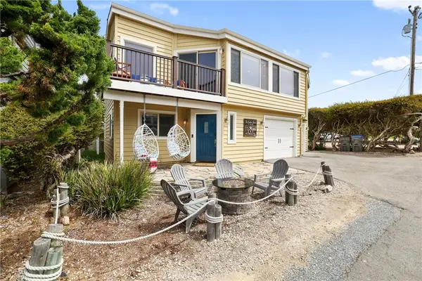 295 Plymouth Street, Cambria, CA 93428