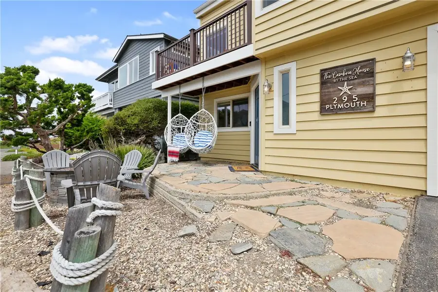 295 Plymouth Street, Cambria, CA 93428 - Image #3