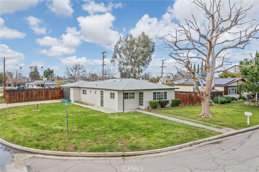 3301 Beyers, Bakersfield, CA 93312 - #2