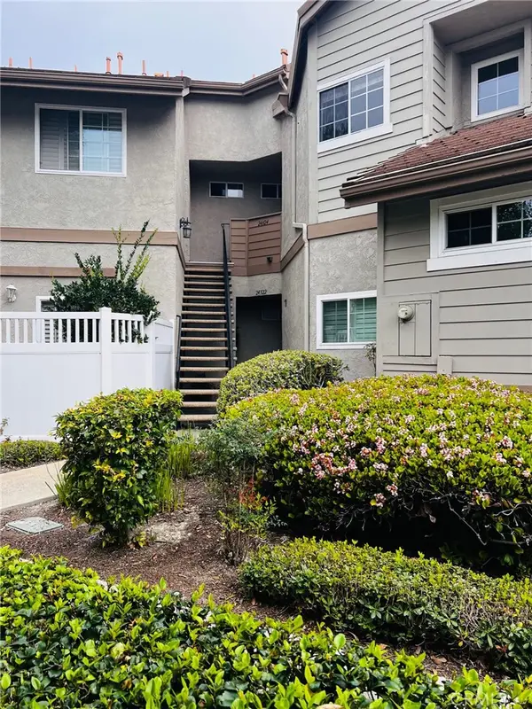 24322 Sage Court, Laguna Hills, CA 92653