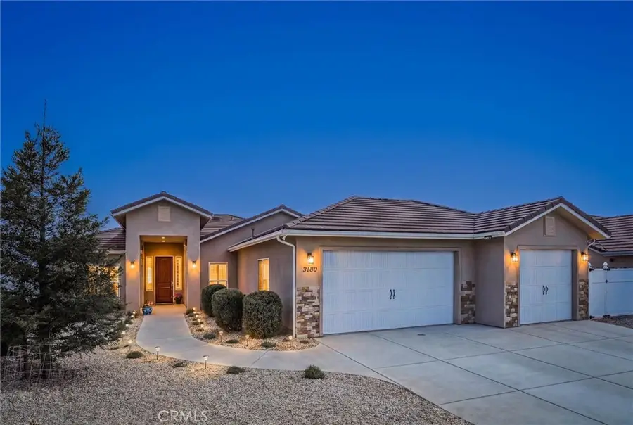 3180 Lakeside Village, Paso Robles, CA 93446 - #2