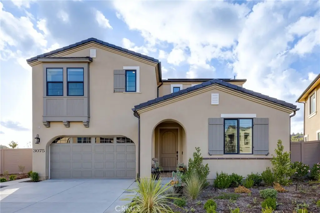 3075 Rue De Latour, Vista, CA 92084 - #1