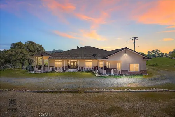434 Bella Posta Drive, Bakersfield, CA 93308