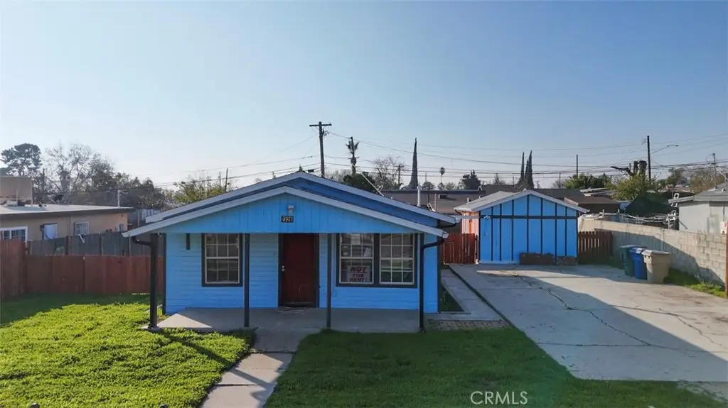 2326 Nelson, Bakersfield, CA 93305 - #1