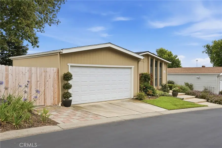 1124 Cardiff, Santa Maria, CA 93455 - #2