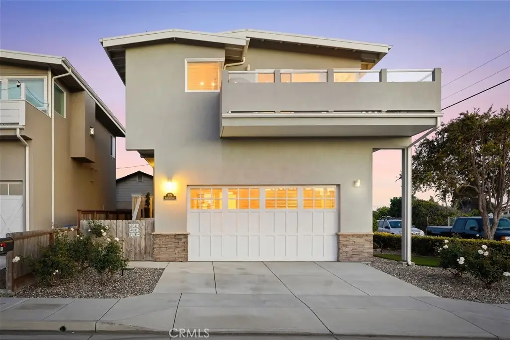 300 Mindoro Street, Morro Bay, CA 93442 - #1