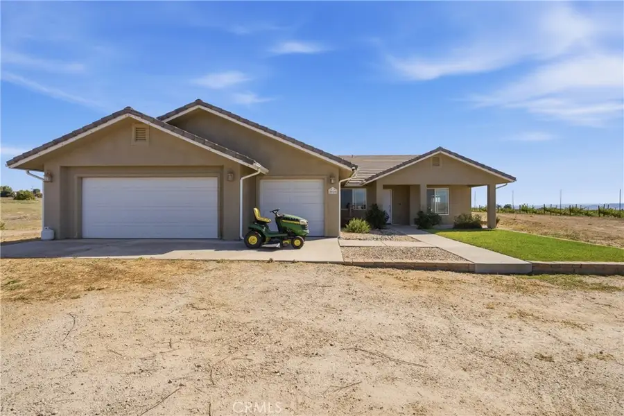 8020 Baron, Paso Robles, CA 93446 - #2