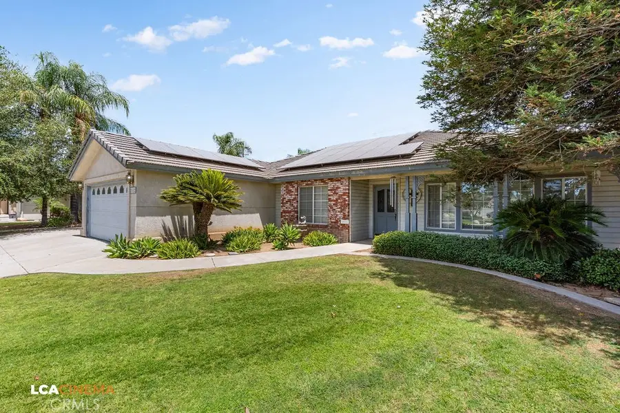 5102 Omaha, Bakersfield, CA 93312 - #2