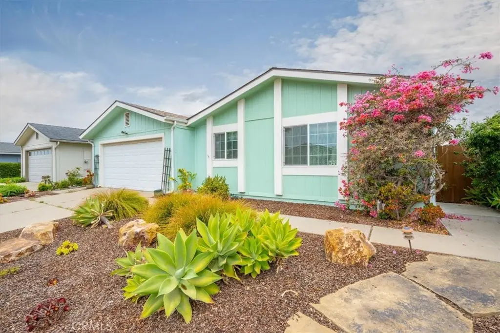 927 Vista Del Rio, Santa Maria, CA 93458 - #1