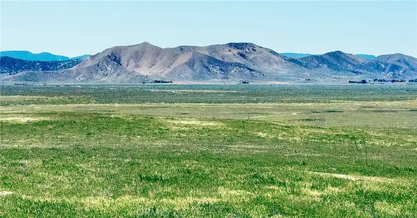 14031 Bloomfield Road, Santa Margarita, CA 93453