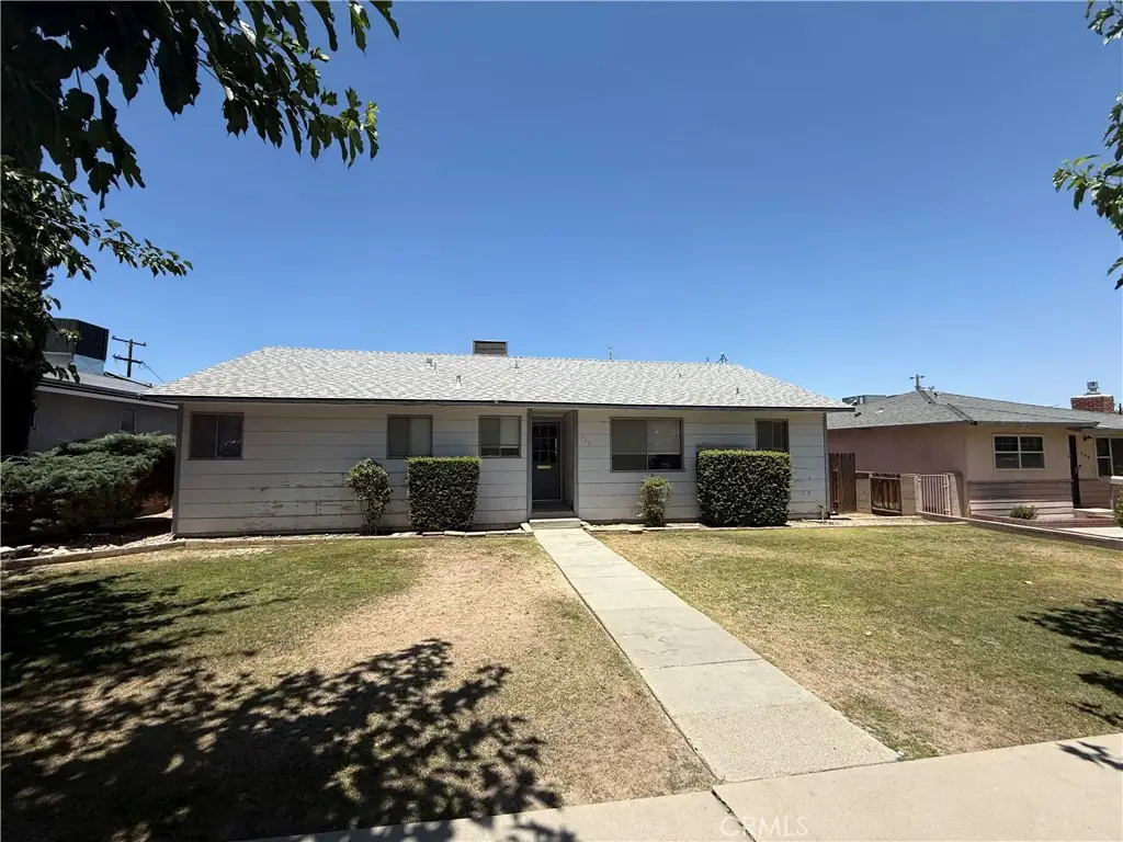 302 E San Emidio, Taft, CA 93268 - #1