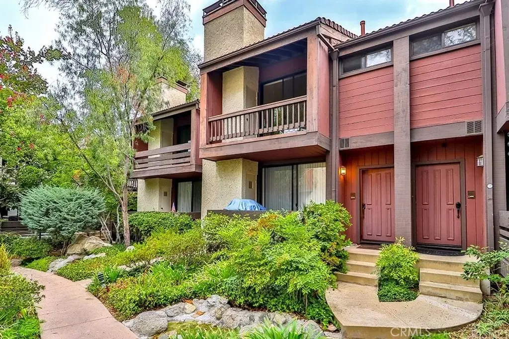 21931 Burbank #23, Woodland Hills, CA 91367 - #1