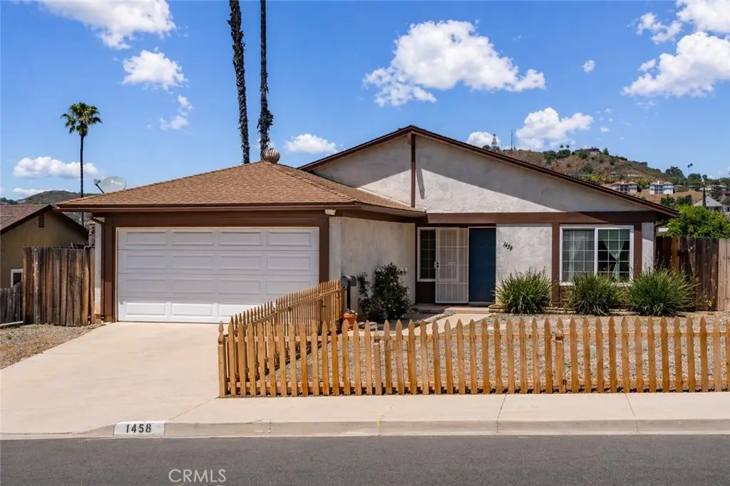 1458 Kent, Escondido, CA 92027 - #1