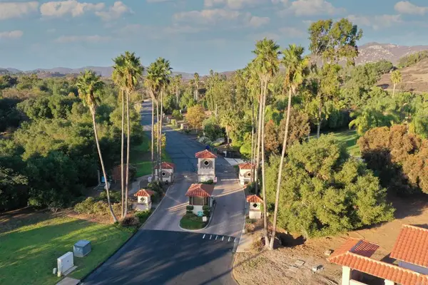 15223 Presilla Drive, Jamul, CA 91935