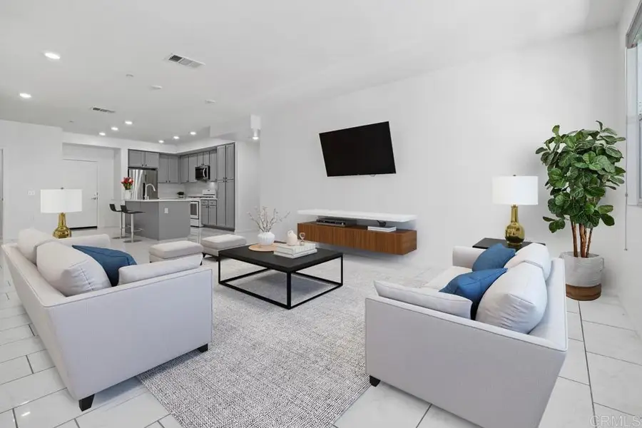 2040 Mindoro Lane #4, Chula Vista, CA 91915 - Image #3