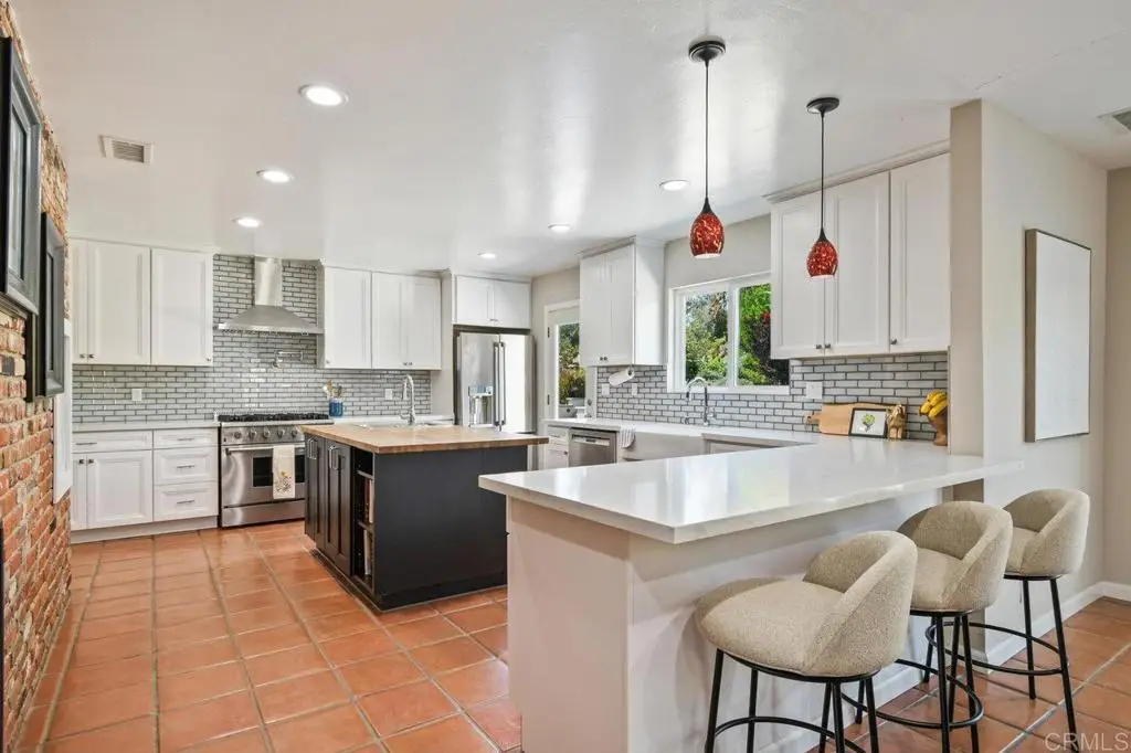 12218 Fuerte Dr, El Cajon, CA 92020 - #1