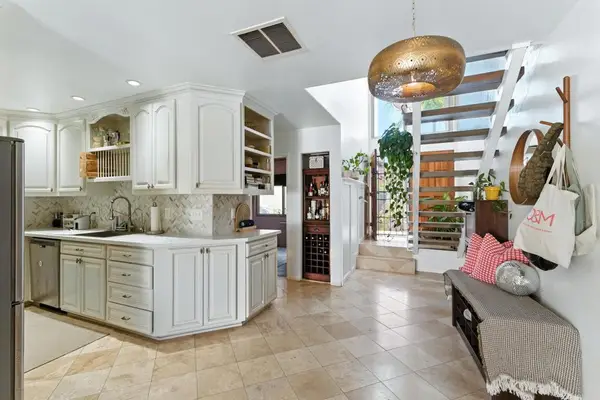 4252 Loma Riviera Lane, San Diego, CA 92110