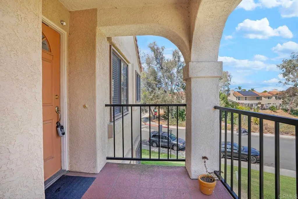 10774 Dabney Drive Drive #20, San Diego, CA 92126 - Image #1