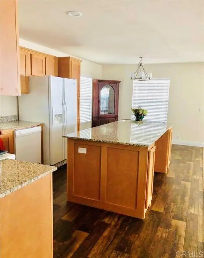 21100 State Street #spc 317, San Jacinto, CA 92583 - #3