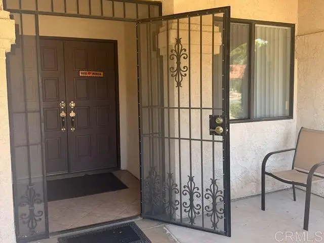 1389 Pepper Tree Drive, Hemet, CA 92545 - Image #2