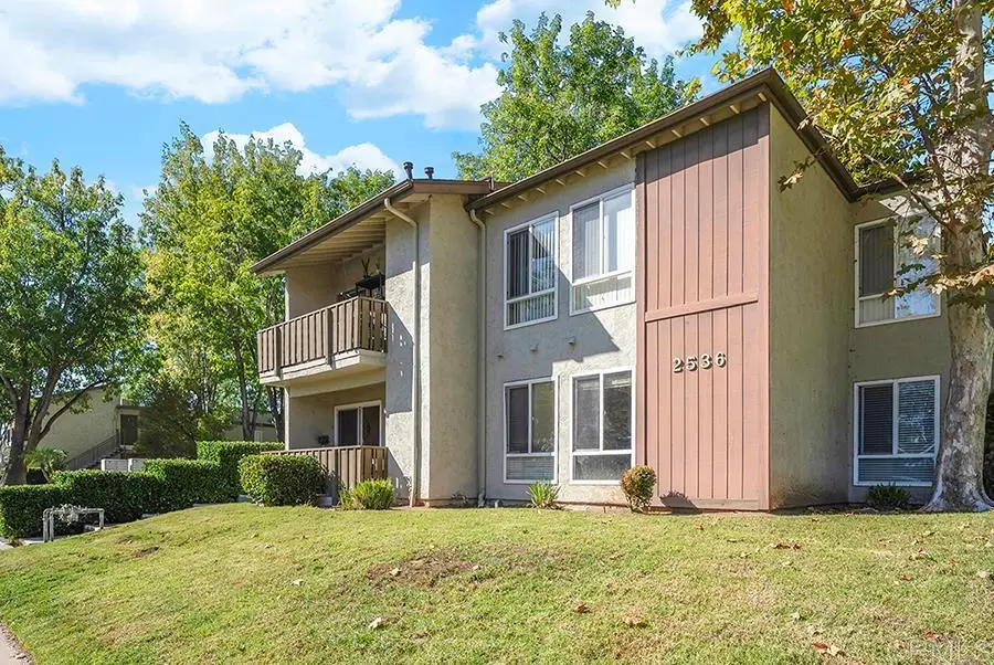 2536 White Oak Place #1, Escondido, CA 92027 - Image #1