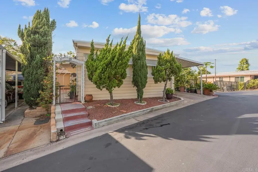 2003 Bayview Heights Dr #18, San Diego, CA 92105 - Image #3