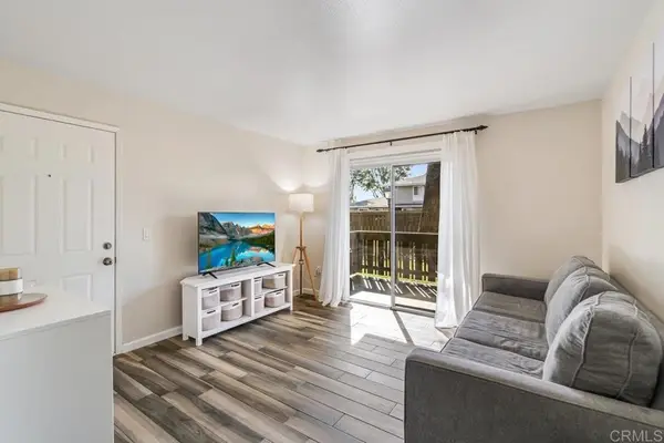 2528 White Oak Place #5, Escondido, CA 92027