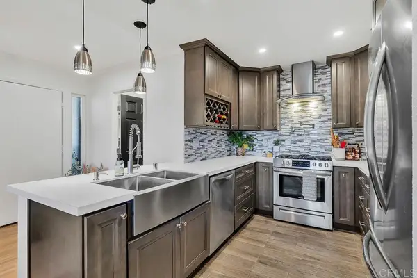 10727 Holly Meadows Drive, Santee, CA 92071