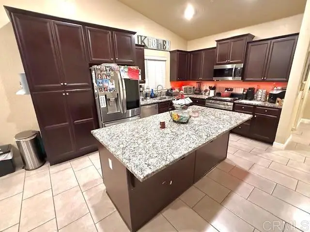 1170 Fire Fall Avenue, Lemoore, CA 93245 - Image #3