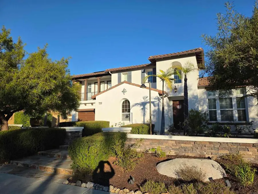 739 Agua Vista Dr, Chula Vista, CA 91914 - Image #3