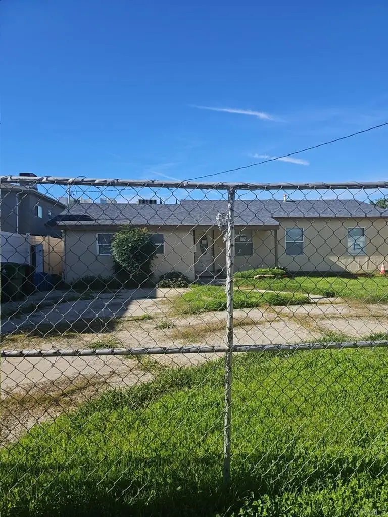 6537 Columbus Avenue, Van Nuys, CA 91411 - Image #1