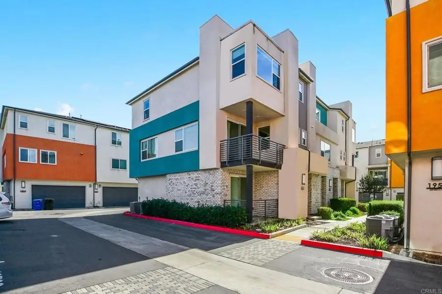 1856 Focus Dr, Chula Vista, CA 91915 - #2