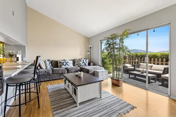 10065 Canyonview Court, Spring Valley, CA 91977