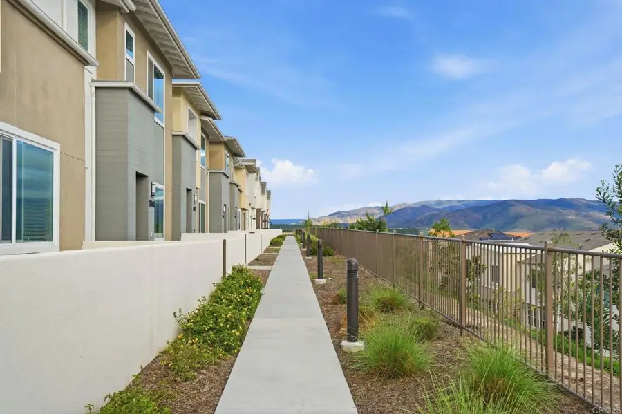 2042 Bluestone Circle, Chula Vista, CA 91913 - Image #2