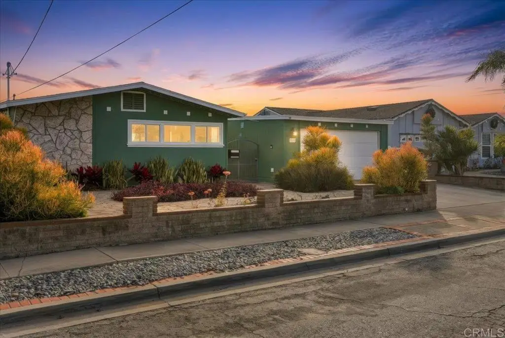 8255 Ainsley Ct, San Diego, CA 92123 - Image #1