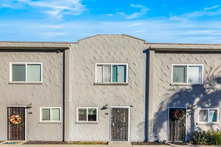 851 S Mollison Avenue, El Cajon, CA 92020 - #3