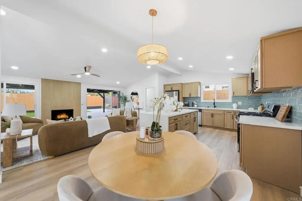 2828 Mission Village Dr, San Diego, CA 92123 - #1