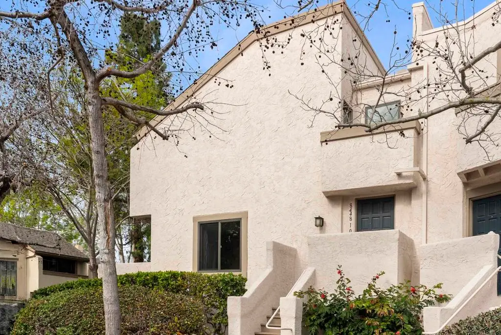 8448 Via Sonoma #100, La Jolla, CA 92037 - Image #1