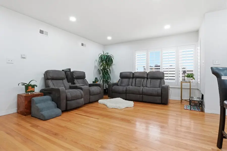 855 Beech Avenue, Chula Vista, CA 91911 - Image #3