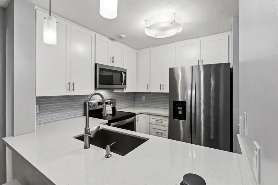 6737 Friars Road #176, San Diego, CA 92108 - Image #2